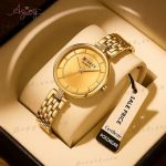 CURREN 9052 Quartz Rhinestone Gift Charming Ladies Watch-Golden