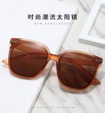 Premium Stylish Anti-UV Retro Street Ladies Sunglasses - Image 5
